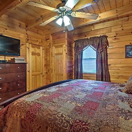 Вилла Pigeon Forge Cabin With Hot Tub, Grill And Pool Table! Севьервилл Экстерьер фото