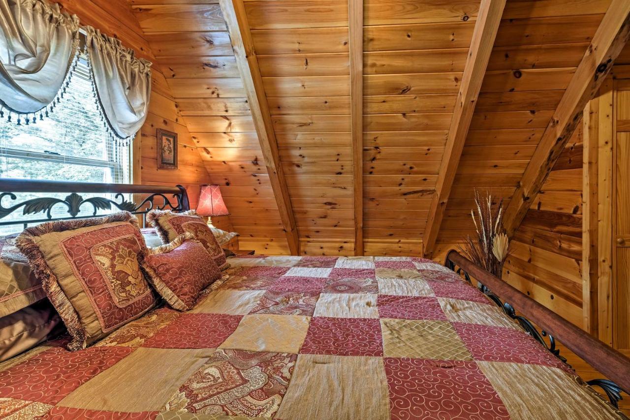 Вилла Pigeon Forge Cabin With Hot Tub, Grill And Pool Table! Севьервилл Экстерьер фото